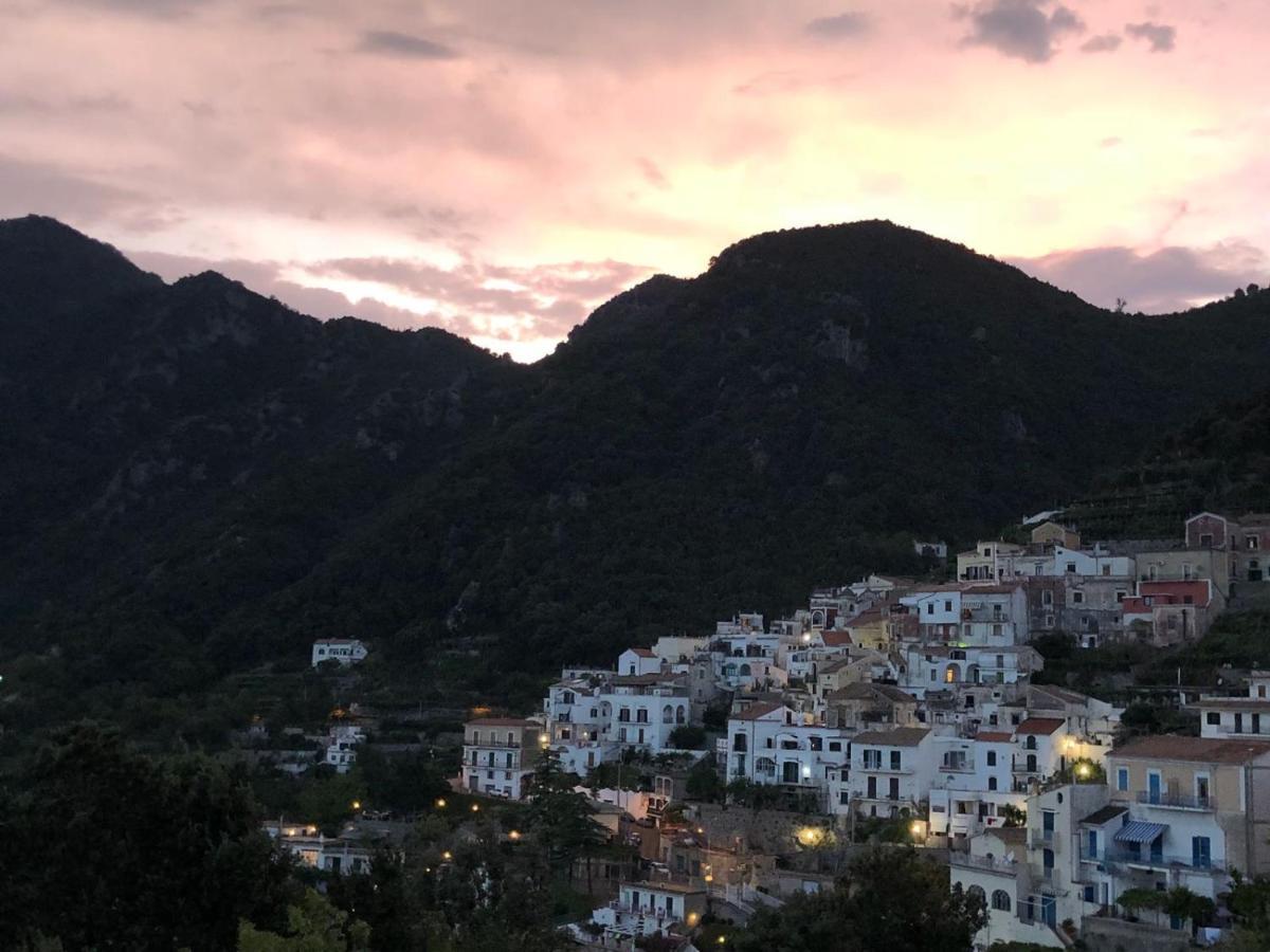Casa Flora Bed & Breakfast Vietri sul Mare Exterior photo