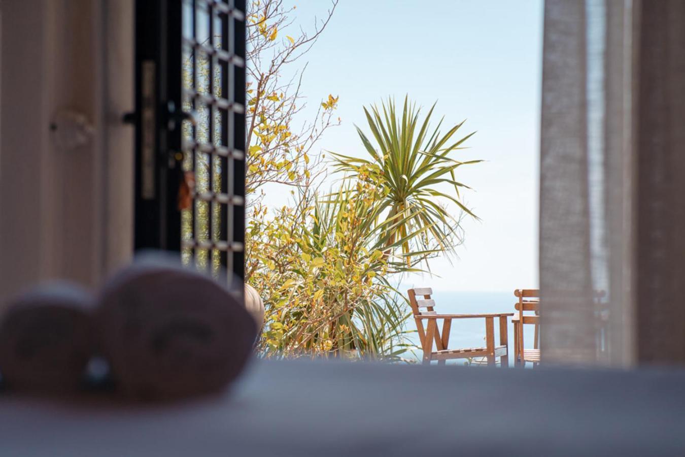 Casa Flora Bed & Breakfast Vietri sul Mare Exterior photo